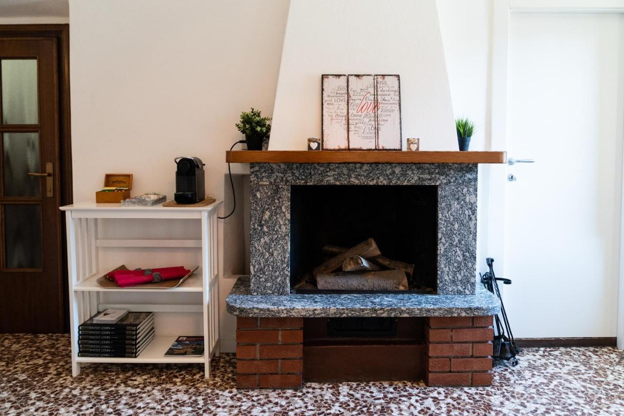 Family Nest Overlooking Lake Como - By Rent All Como 아르제뇨 외부 사진